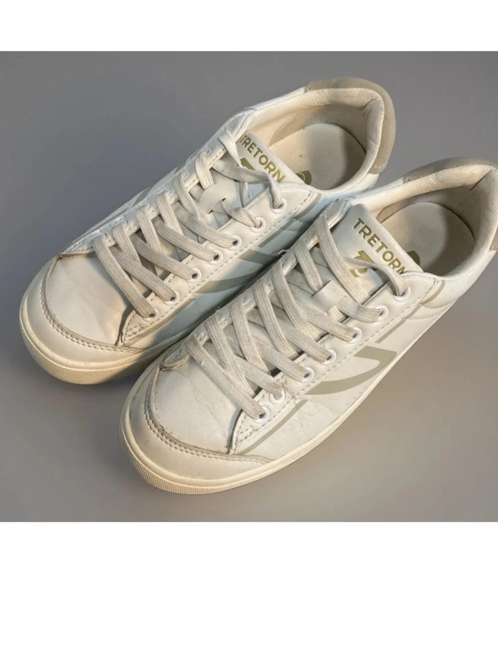 Tretorn “Serve” Women’s Memory Foam Footbed Sneaker 7 White Preowned Shoe